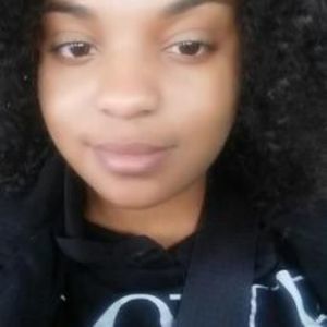 Meet your Posher, Ivory