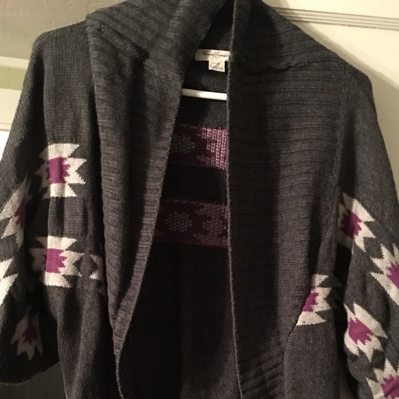 Forever 21 Sweater
