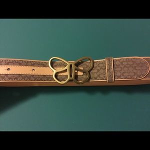 COACH Khaki Sig C Leather Belt Butterfly Buckle
