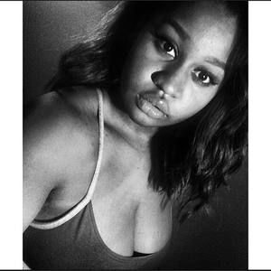 Meet your Posher, Britany