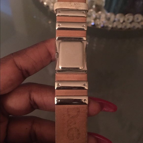 Crystal Watch - image 4