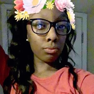 Meet your Posher, Quiana