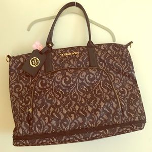 Vicotoria's Secret Overnight Duffle Bag NEW w TAGS