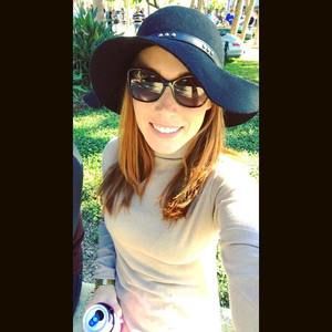 Meet your Posher, Kaci