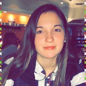 Meet your Posher, Renee