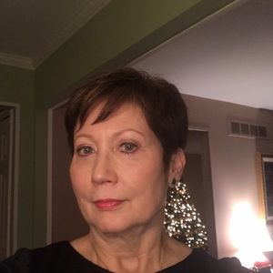 Meet your Posher, Jean