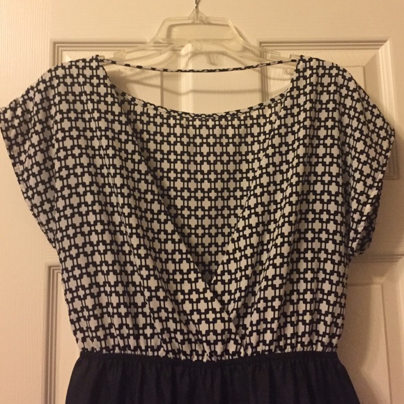 Women's Dress - Picture 2 of 2