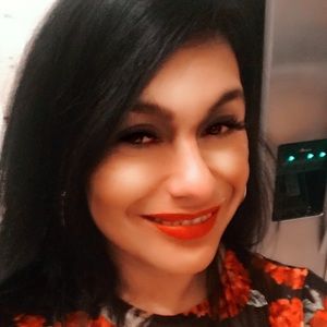 Meet your Posher, Maria