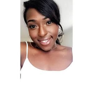 Meet your Posher, Mae