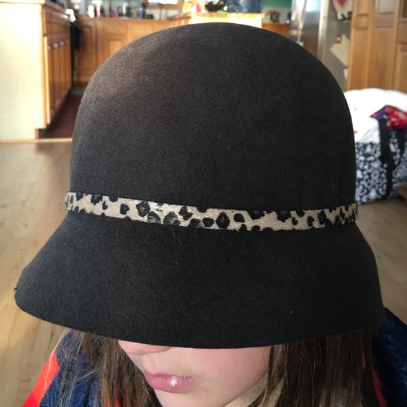 Kate Landry 100 % wool hat.