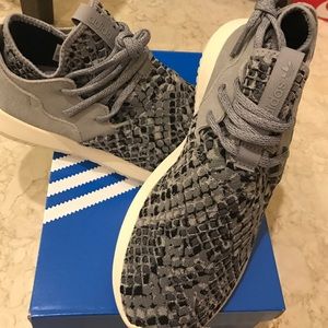 Adidas gray tubular entrap W LIMITED