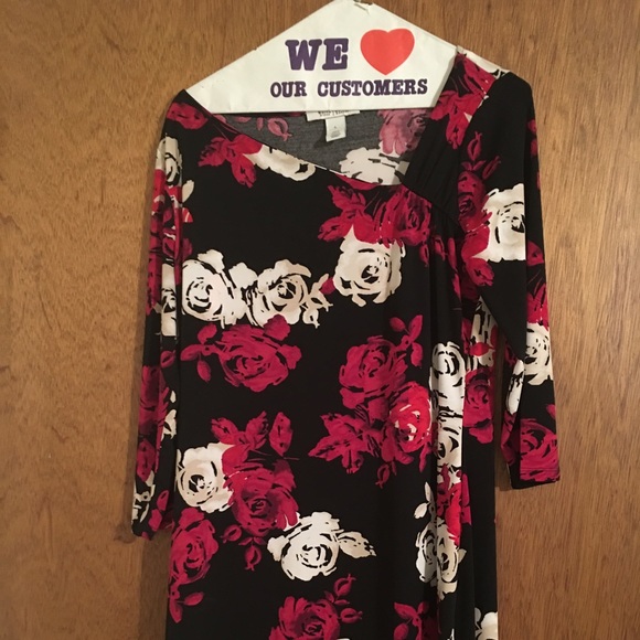 WHBM Black Floral tunic top