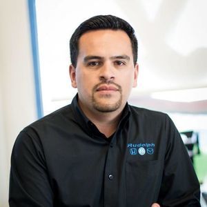 Meet your Posher, Andres