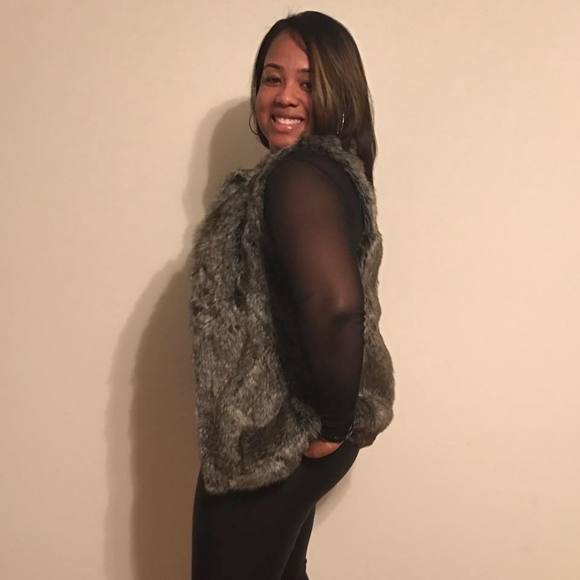 Meet your Posher, Tomika