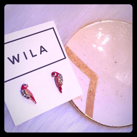 ❤️️💋💐Sale! WILA Parrot Earrings - Picture 1 of 4