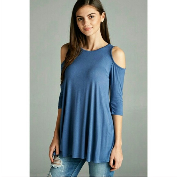 Fashionomics Tops - LAST ONE! (S) Blue Cutout Top