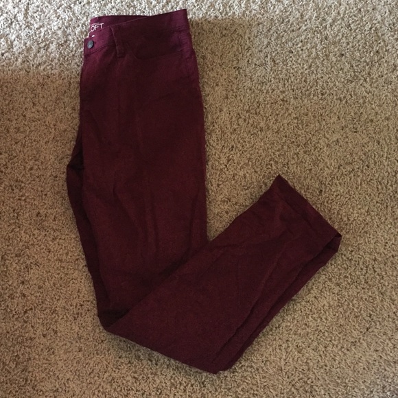 LOFT size 10 tall maroon denim jeans