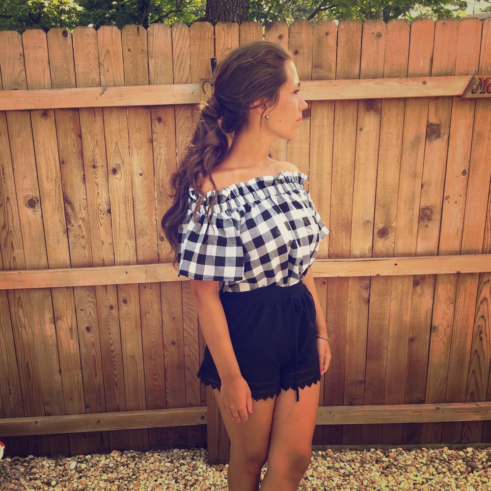 Meet your Posher, Kara