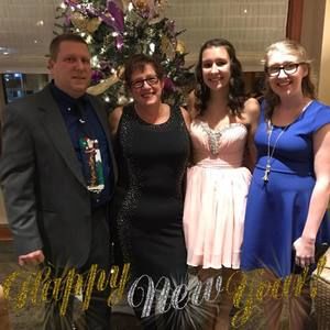 Meet your Posher, Renee