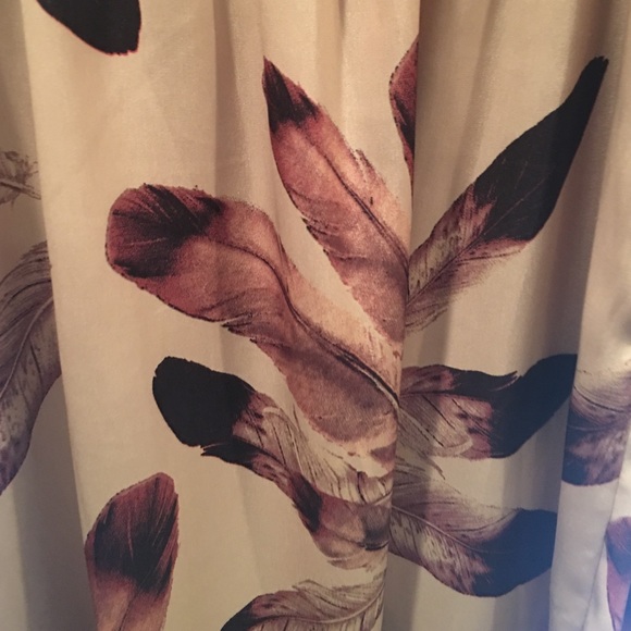 Feather Patterned Work Dress - Picture 3 of 3