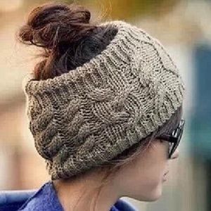 Knit headband