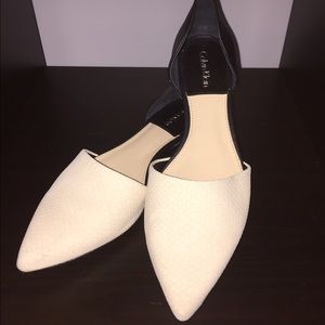 Calvin Klein Laura flats • size 7M