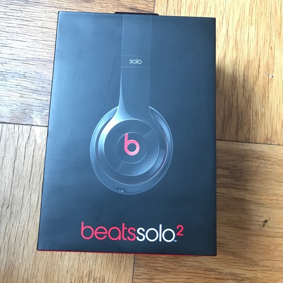 Beats solo 2 black headphones