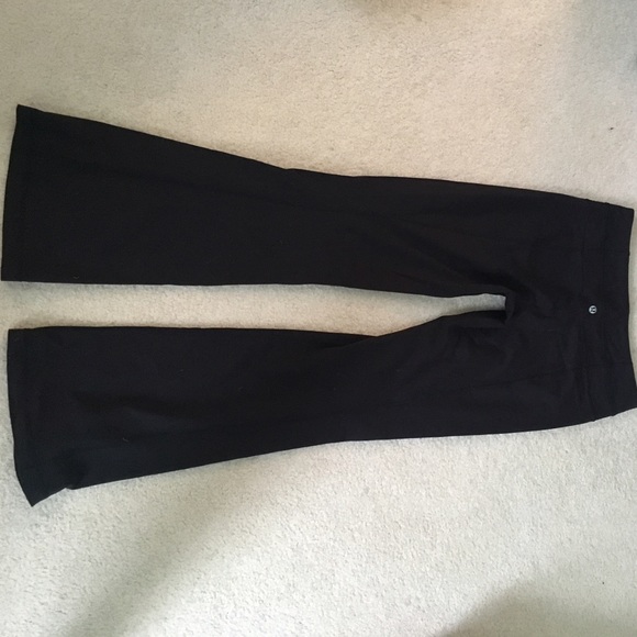 Lululemon groove pant