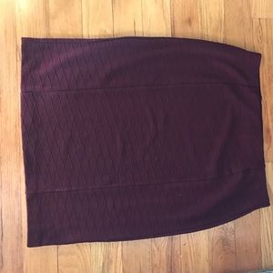 Long Textures Pencil Skirt