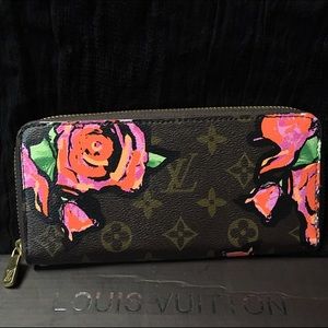 LOUIS VUITTON Monogram Stephen Sprouse Roses Zippy