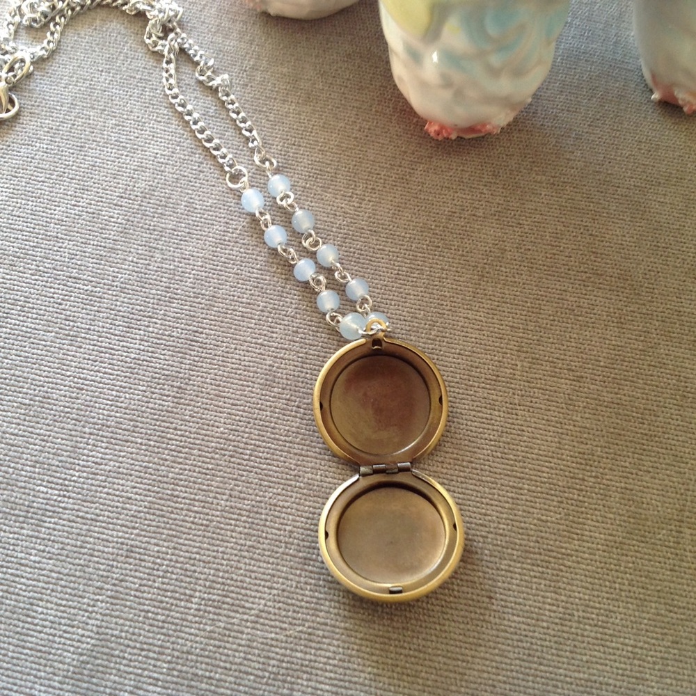 💕gifted💕Precious fawn locket 💕 - Picture 4 of 4