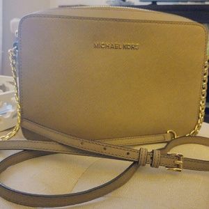 MICHAEL by MICHAEL KORS CROSSBODY HANDBAG