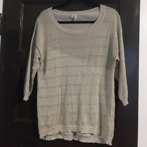 3/4 sleeve sweater