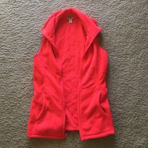 Old Navy fleece vest