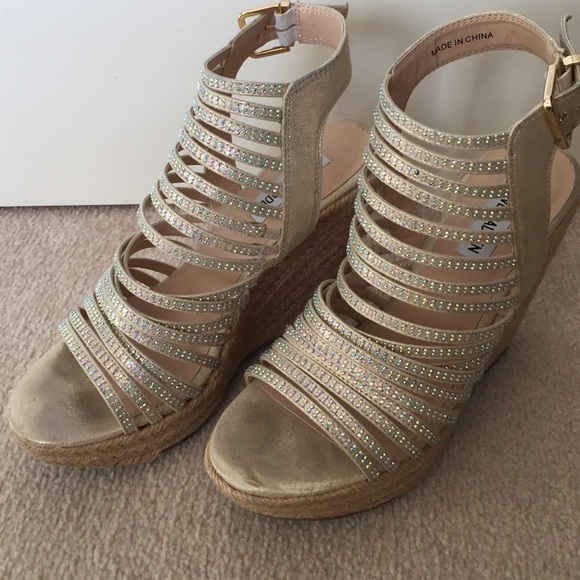 Steve Madden wedges size 7.5