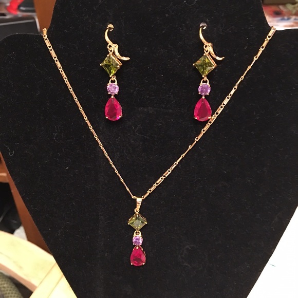 Jewelry set - Picture 4 of 4