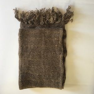 Gap light brown scarf with gold metallic detail