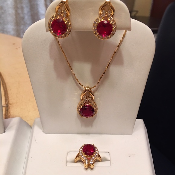 Jewelry set - Picture 3 of 4