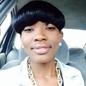 Meet your Posher, Rose