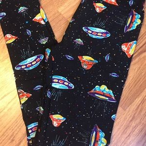 LuLaRoe OS SPACESHIP leggings