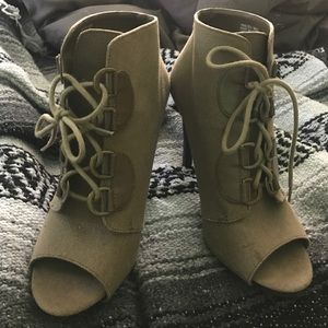 Elle heeled open toe booties