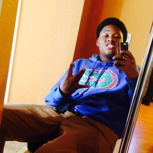 Meet your Posher, Romario