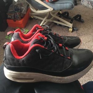 Jordan Retro 11 bred size 6.5