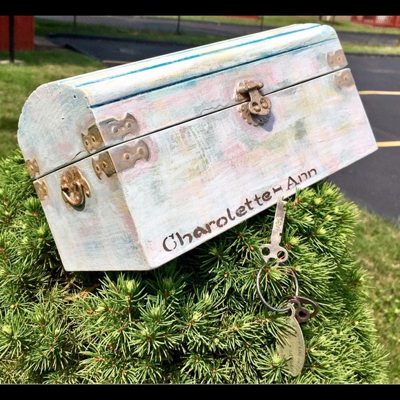 Time Capsule_Keepsake box_Treasure Chest - Picture 4 of 8