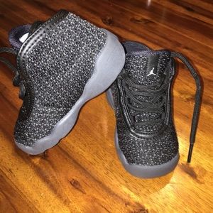 Jordan 5c fabric weave like shoes.