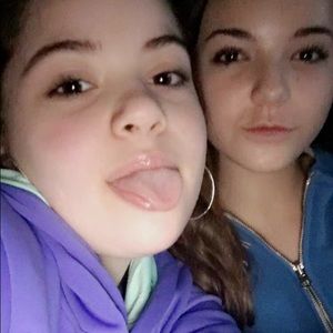 Meet your Posher, Isabella