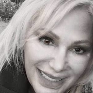 Meet your Posher, Rachell