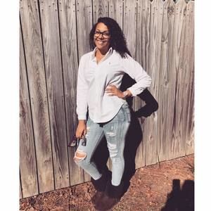 Meet your Posher, Kaitlyn