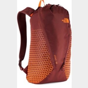 NEW DIAD 18 North Face outdoors bag!!