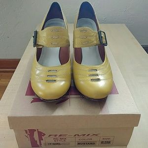 Re-Mix Vintage - It Girl